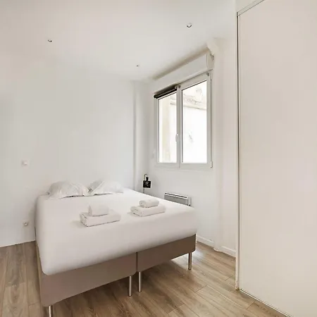 Appartamento Magnificent - 2br 6p - Rochechouart Parigi