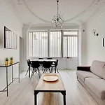 Magnificent Apartment - 2Br 6P - Rochechouart